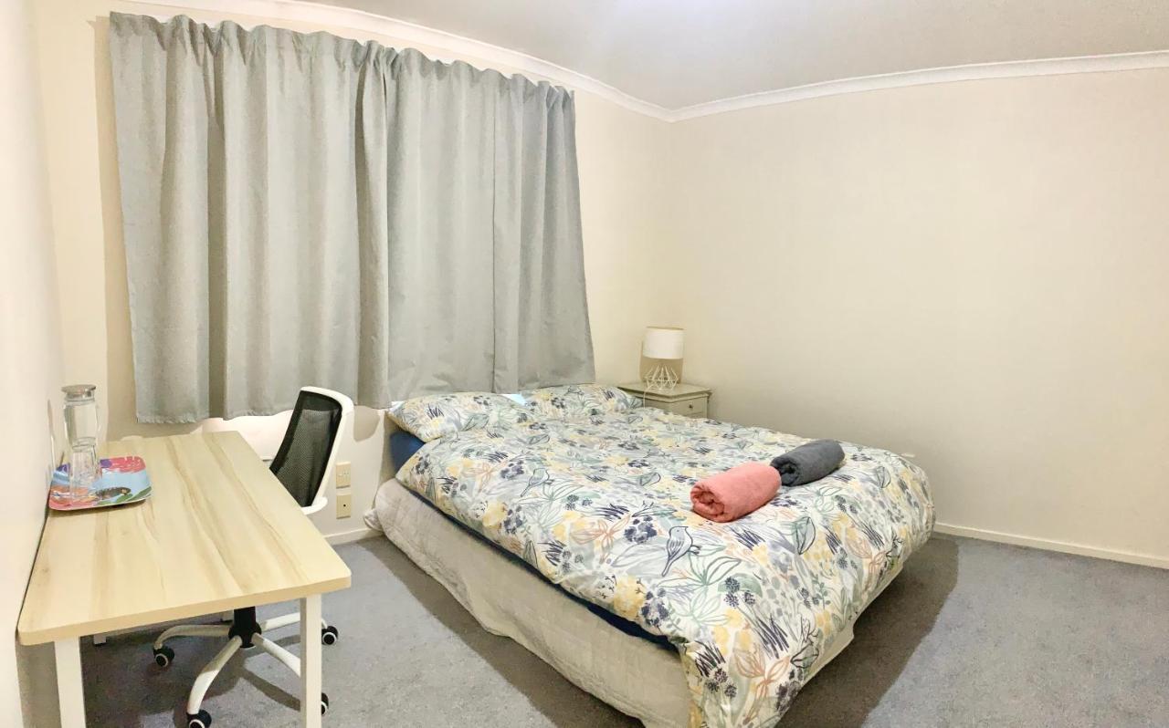 Radiata Homestay Hamilton Eksteriør billede